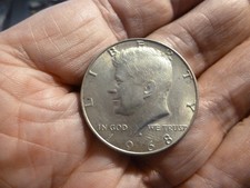 United states half - half, (1/2)