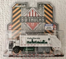 Greenlight 1/64 2021 Mack LR