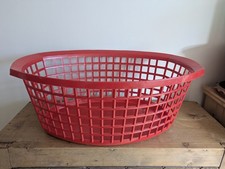 RETRO VINTAGE 70s OVAL RED