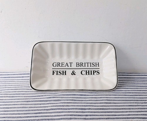 Poole pottery fish - fish, chips