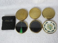 Collection gold coloured - of,