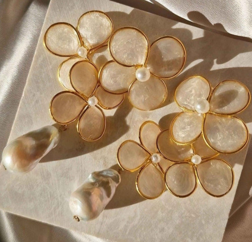 Gold plated flower dangle - flower,
