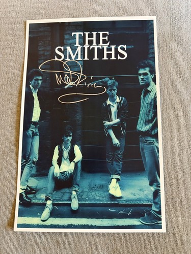 The smiths hand - (morrissey),