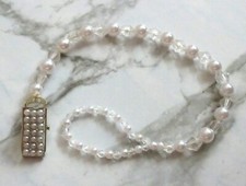 Simple White Pearl Diamante