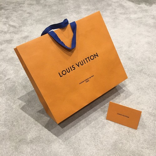 100 authentic louis vuitton - 100%,