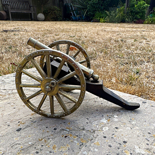 Brass cannon model with spoked - cannon,
