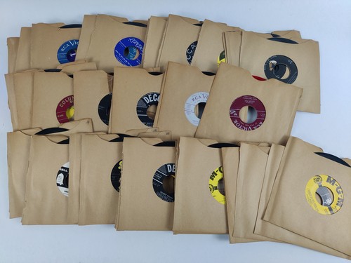 Huge lot 45rpm records - huge,