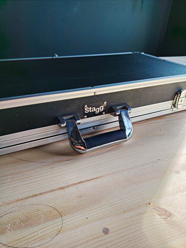 Stagg pedal case in - stagg, good