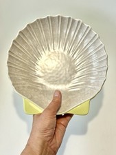 Poole Pottery Twin Tone Clam