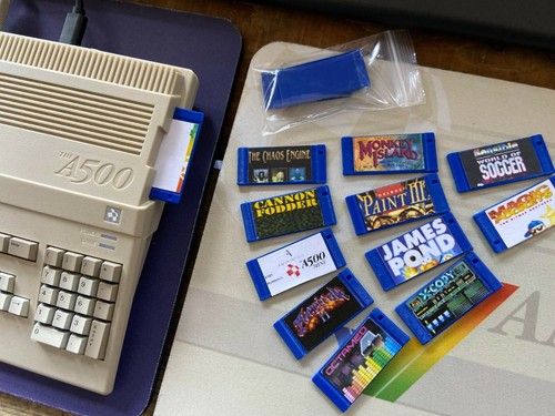 A500 mini floppy disk - disk, inserts
