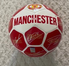 Manchester United signed ball BNWT