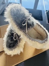 MOU MOCASSIN CHEKIANG FUR WOOL LEATHER LACE Slippers SIZE 4 BRAND NEW