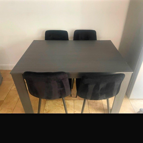 Black rectangular dining table - rectangular,