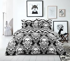 HALLOWEEN BAROQUE GOTHIC SKULL