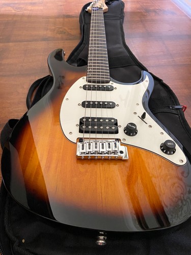 Cort g210 guitar - cort, excellent