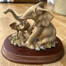 Vintage Leonardo Collection 1992 African Elephants Ornament - 5" High exc cond