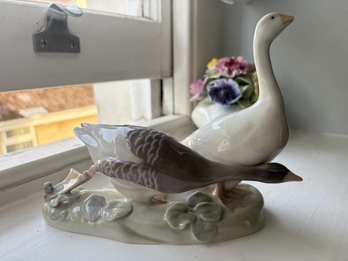 Royal copenhagen pair - of, geese