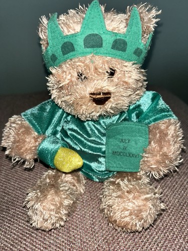 Gund statue liberty - statue,