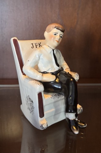 Jfk white ceramic chair - ceramic,