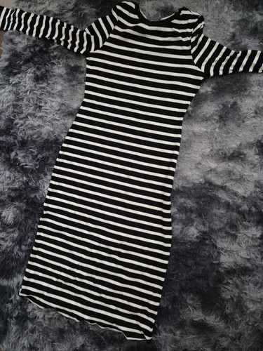Black and white striped - white,