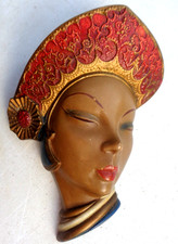 Bossons Pottery Wall Pocket Figure / Wall Plaque.  approximately 6 1/2" high.