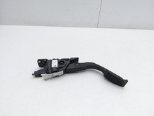 ACCELERATOR THROTTLE PEDAL