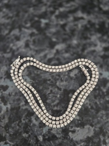 18ct gold natural diamond - gold,