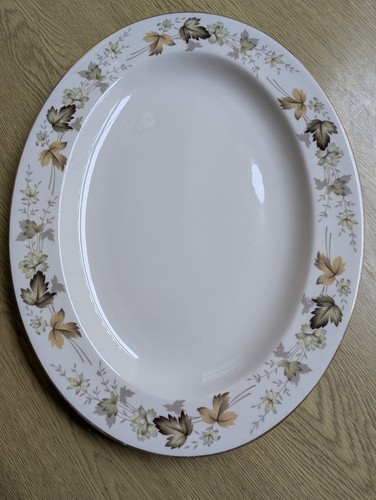 Royal doulton larchmont oval - larchmont,