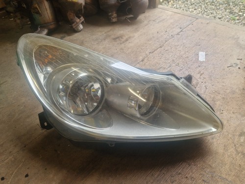 Vauxhall corsa headlight - corsa, d