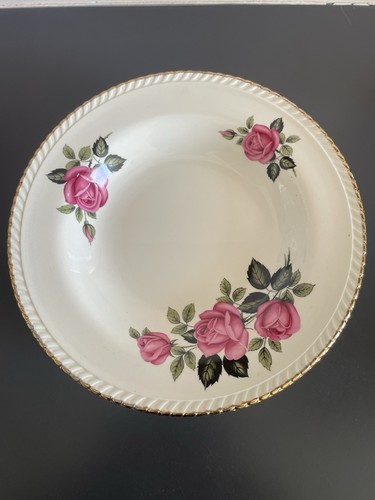 Coronet ware bowls gold - ware,