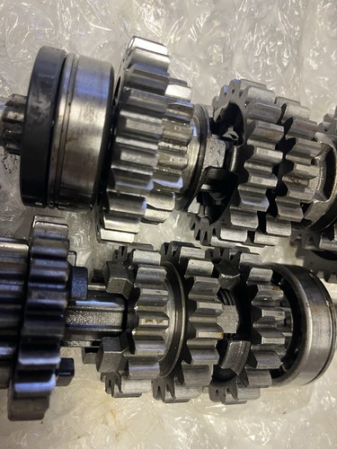 Suzuki gearbox cluster - suzuki,