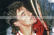 Ian Rush Footballer Liverpool Signed 7.5 x 5 Photograph *With COA*