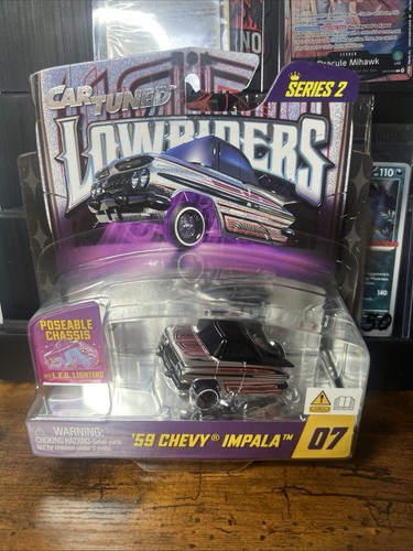 Cartuned lowriders show glow - show,