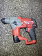 Milwaukee M12CH SDS-Plus 12V