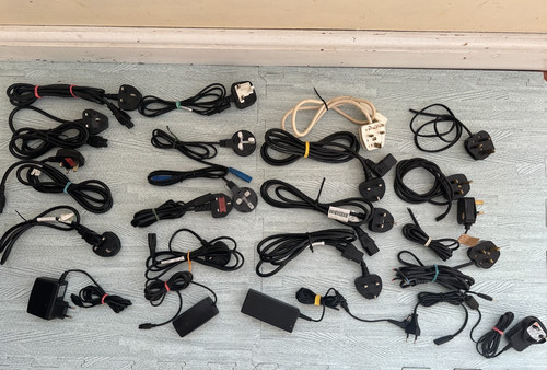 Job lot power cables figure - lot,