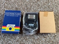 Jessop 140S - electronic flash with integral slave (NEW)