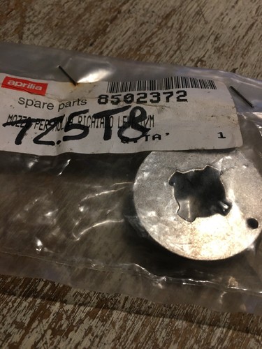 Aprilia 8502372 starter shaft - aprilia,