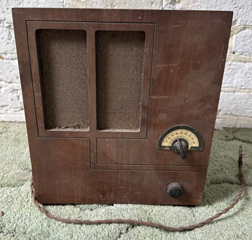 Ww2 era vintage antique - ww2, radio