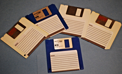 Single floppy disk - single,
