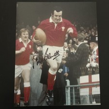 Phil Bennett Wales Rugby