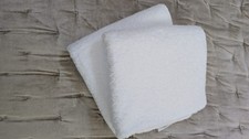 2 The White Company Towels 50x
