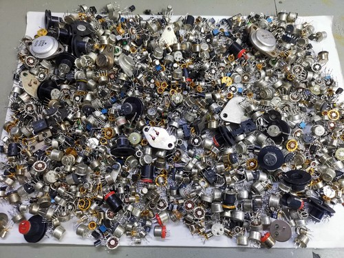 Large joblot transistor - large, of