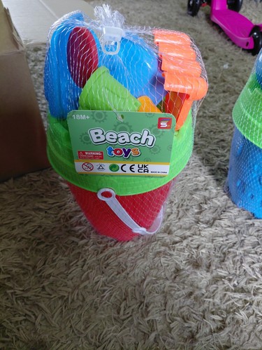 New bucket and spade sets - bucket,