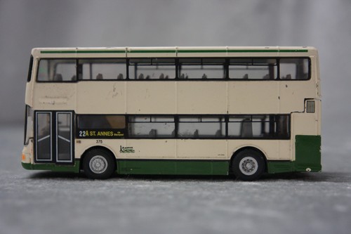 Diecast bus annes - bus, a