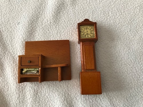 Vintage 1960s 70s - wooden, dolls