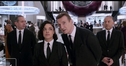 Men black international - men,