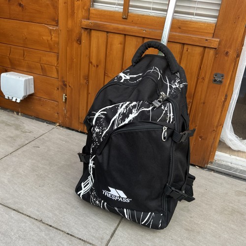 Trespass wheeled bag - trespass,