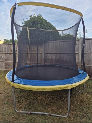 8ft trampoline with - , enclosure