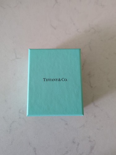 Tiffany and box that - a,