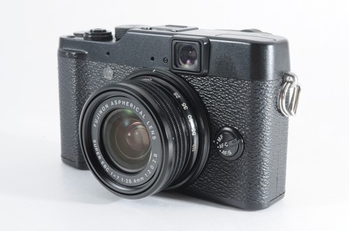 Fujifilm x10 compact digital - x10,